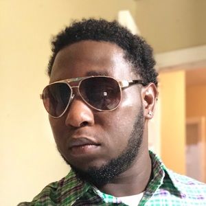 Meet your Posher, Curtis